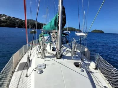 1997 Jeanneau Sun Odyssey 42.2 Boat for Sale in Le Marin 3