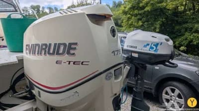 Bayliner Trophy 2102 WA 2