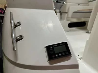 Chaparral 370 Signature 3