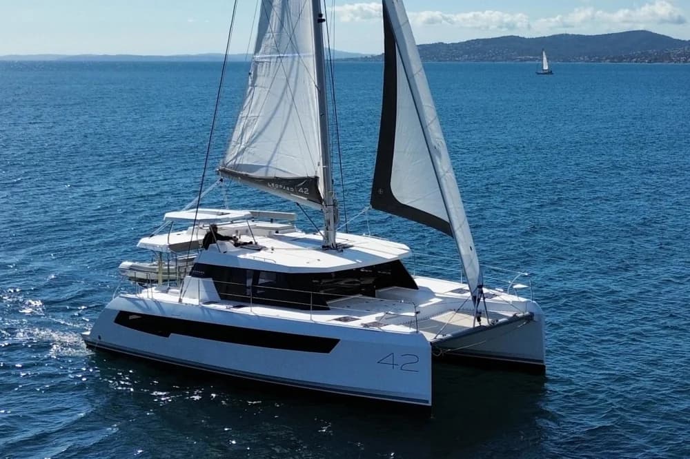 2025 Leopard 42 | 13m
