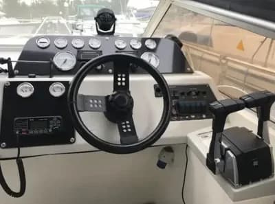 1990 Fairline Targa 27 Boat for Sale in Bourne End 3