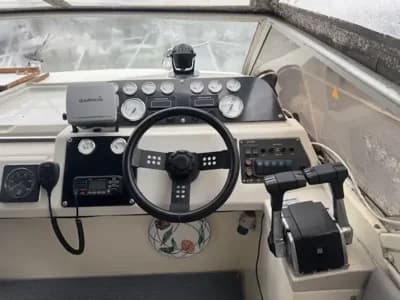 1990 Fairline Targa 27 Boat for Sale in Bourne End 4