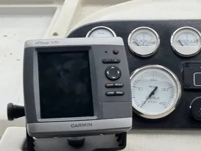 1990 Fairline Targa 27 Boat for Sale in Bourne End 5