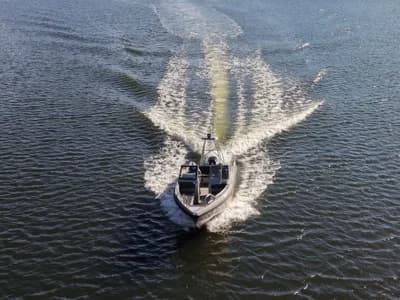 UMS Boats UMS 805 DC 3