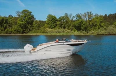 Bayliner C21 Outboard 2