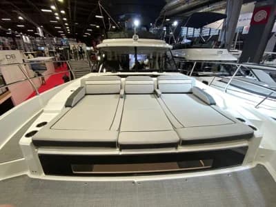 Jeanneau 1295 Fly 3