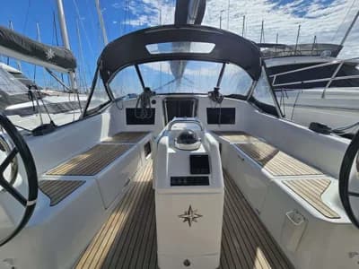 Jeanneau Sun Odyssey 410 2