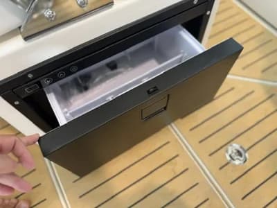 Quicksilver Activ 755 Cruiser mit 250PS 3