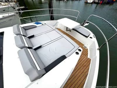Jeanneau Merry Fisher 1295 Fly 2
