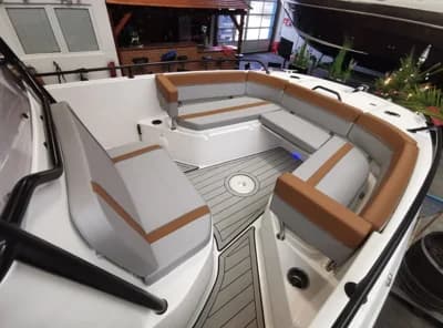 Bénéteau Flyer 8 Spacedeck V2 2