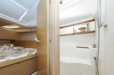 Hanse 458 3