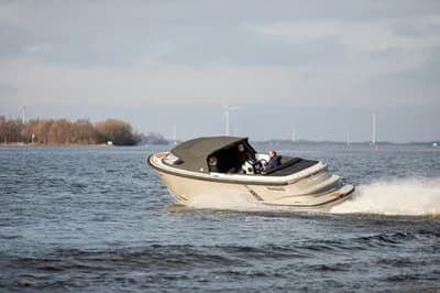 Oud Huijzer 740 Tender 3