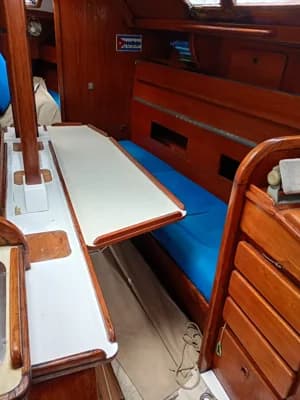 1985 Alubat Ovni 37 Sonate Boat for Sale in Río Dulce 4
