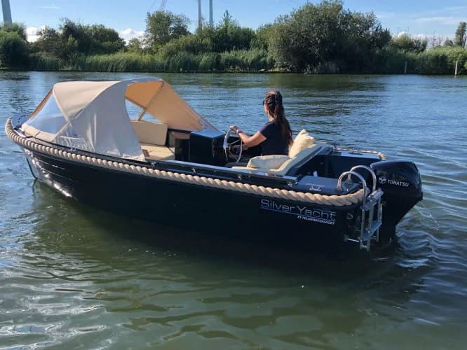 Silveryacht 495