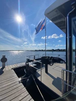 Homeship Vaarloft Volledig Elektrische Houseboat 3