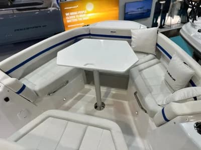 Wellcraft 28 Explorer 3