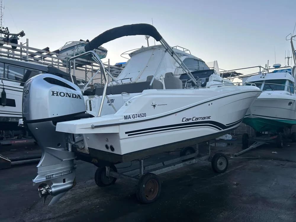 Jeanneau Cap Camarat 7.5 CC Serie 3