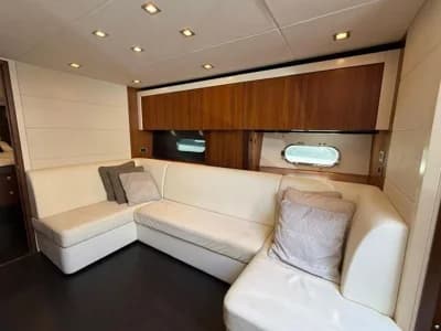 Sunseeker Predator 60 3