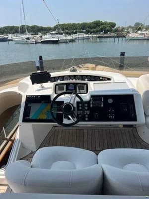 Princess 67 FLY 4