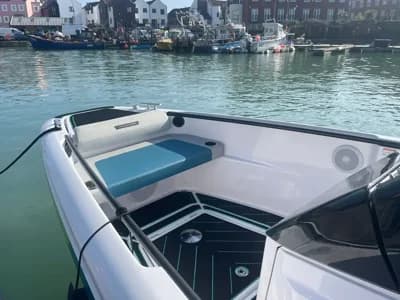 2022 Axopar 22 T-Top Revolve Boat for Sale in Southampton 4