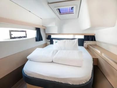 Fountaine Pajot Lucia 40 5