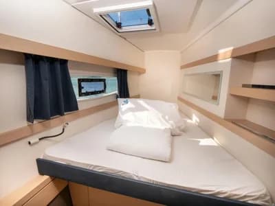 Fountaine Pajot Lucia 40 4