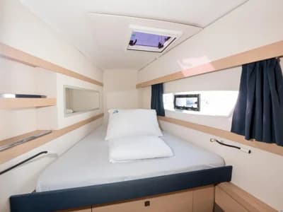 Fountaine Pajot Lucia 40 5