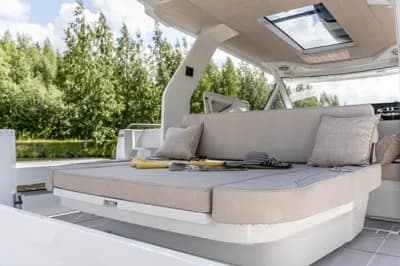 Quarken 35 Sport Tourer 3