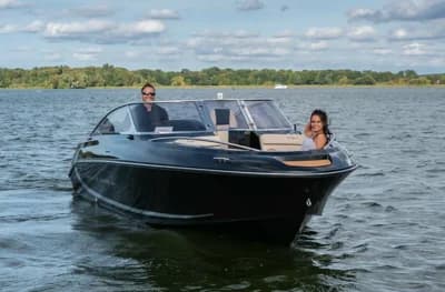 B1 Yachts ST.TROPEZ 7 Black Edition 3
