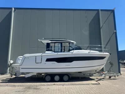 Jeanneau Merry Fisher 895 Serie 2. Dit Schip is 2