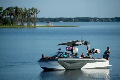 Super AIR Nautique S21 2