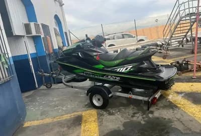 Kawasaki Ultra 310r 2