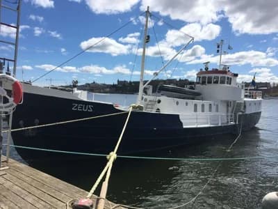 Converted Clovelly Class 2