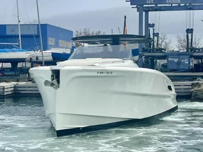 Solaris Power 40 Open 2