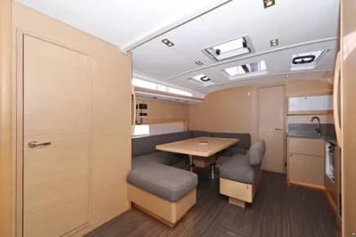 Dufour 470 4