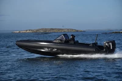 Iron 647 3