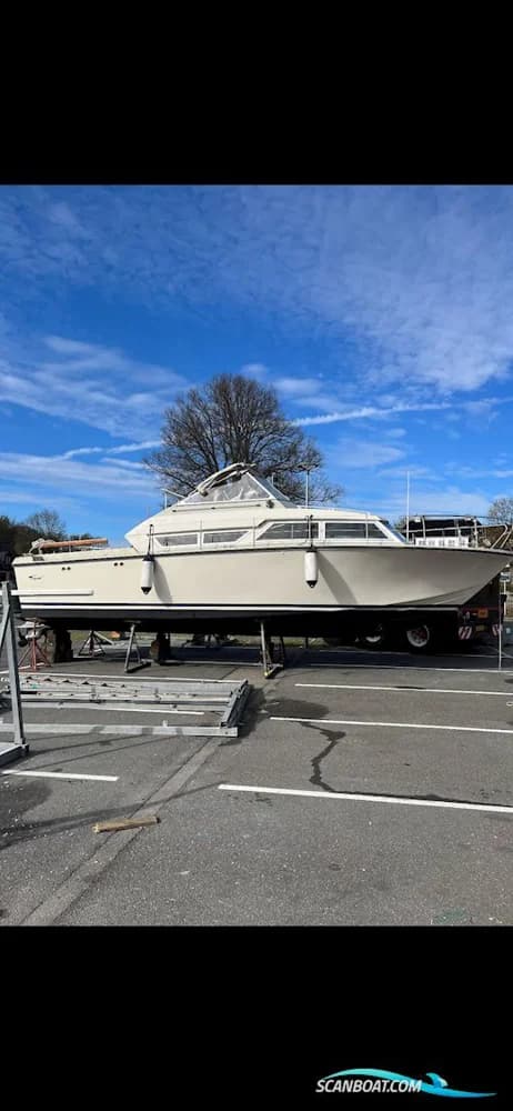 Coronet 32 Oceanfarer