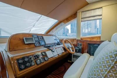 2006 Majesty 68ft | 21m 3