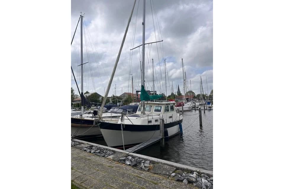 1981 Dartsailer 27 | 8m