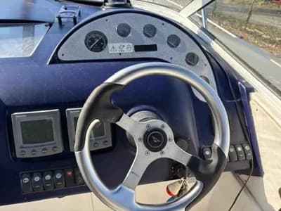 2006 Sealine S25 | 8m 3