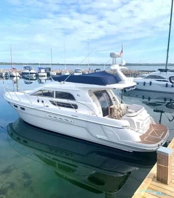 Sealine F44, Flybridge 2