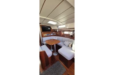 2000 Beneteau Oceanis Clipper 411 | 12m 2