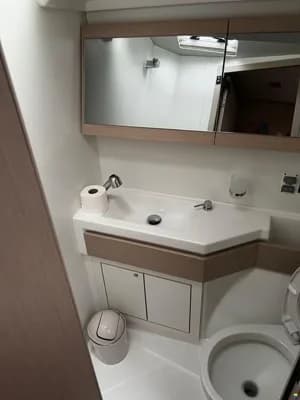 Beneteau Oceanis 46.1 4