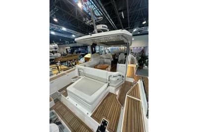 2025 Nimbus W 12 | 12m 2