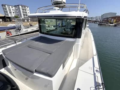 2018 Axopar 37 XC Cross Cabin Boat for Sale in Poole 3