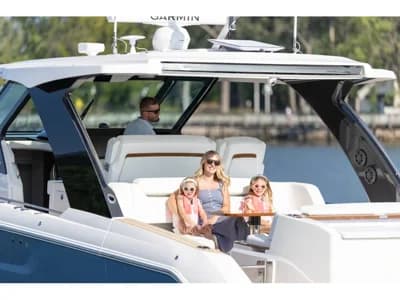 Tiara Yachts 39ls 2