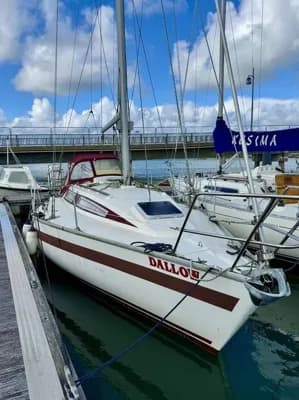 1999 Hustler 32 Boat for Sale in Gosport 3