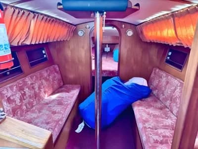 1999 Hustler 32 Boat for Sale in Gosport 4