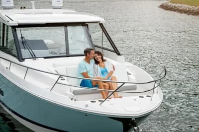 Regal 36 Grande Coupe 5