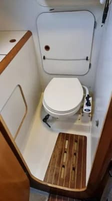 1989 Beneteau First 285 Boat for Sale in Gosport 4